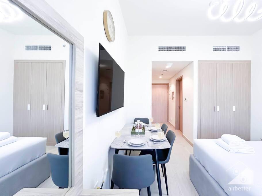 Appartement Balcony Haven In Riviera Dubai